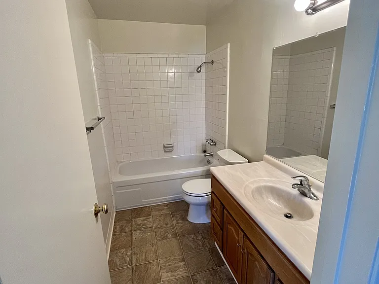 1851 Salem Ave — Photo 9