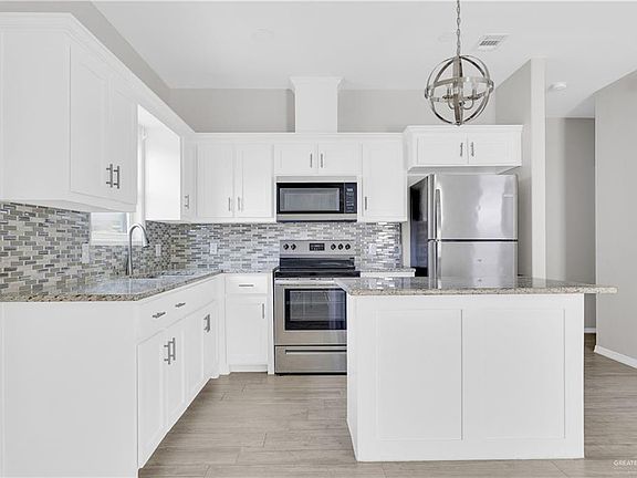 5th image of 5001 N Winona Dr #2