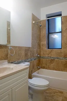 Rented by Bohemia Realty Group | media 10