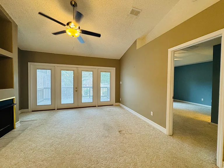 7361 Hollis St — Photo 38