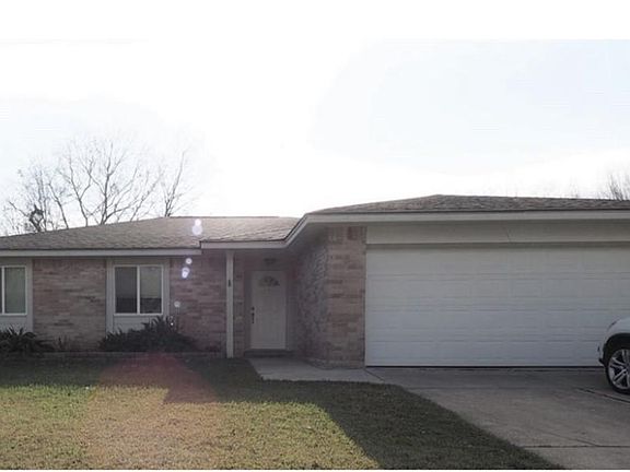 3rd image of 6207 Creekside Ln