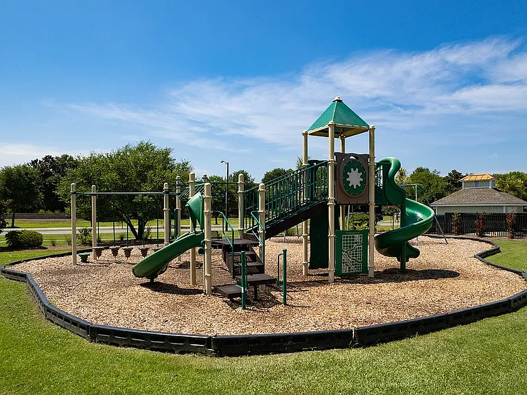 Waterside at Rice Hope — Photo 19