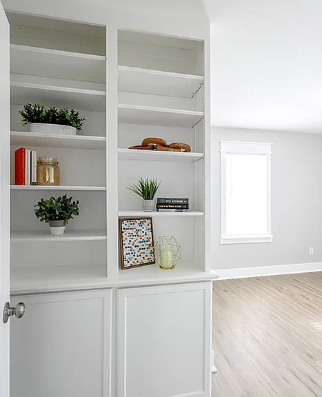 400 Maple Ct — Photo 2
