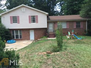 8255 Walnut Dr, Jonesboro, GA 30238