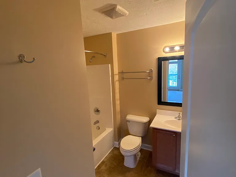 66 Buena Vista Dr #19 — Photo 10