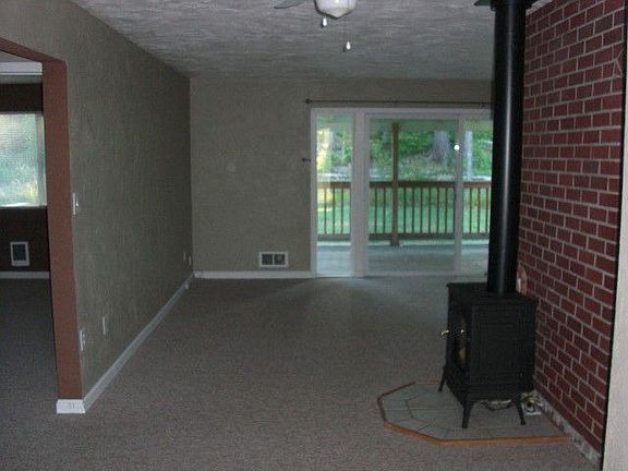 3rd image of 1781 E Island Lake Dr
