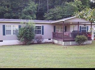 2329 Cottontree Rd, Walton, WV 25286