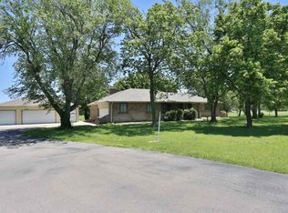 14766 SW Clover Ln, Rose Hill, KS 67133