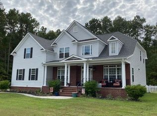 2013 Indian Point Rd, Suffolk, VA 23434