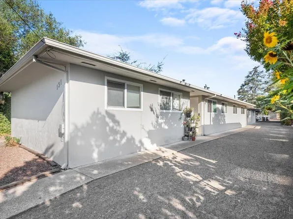 131 9th Street, Santa Rosa, CA 95401