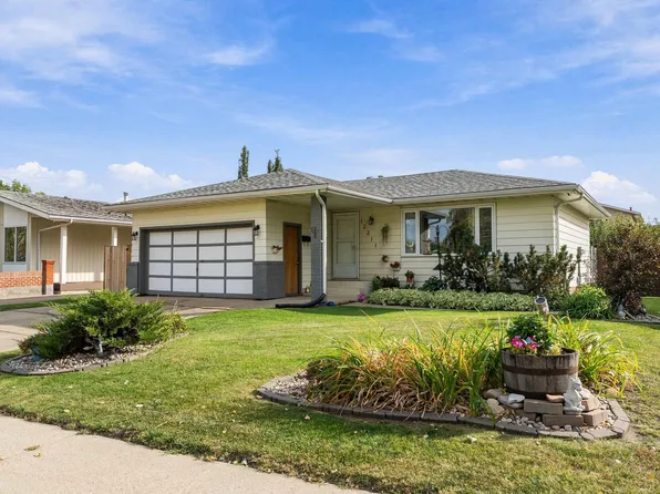 12211 147th Ave NW, Edmonton, AB T5X 1V4