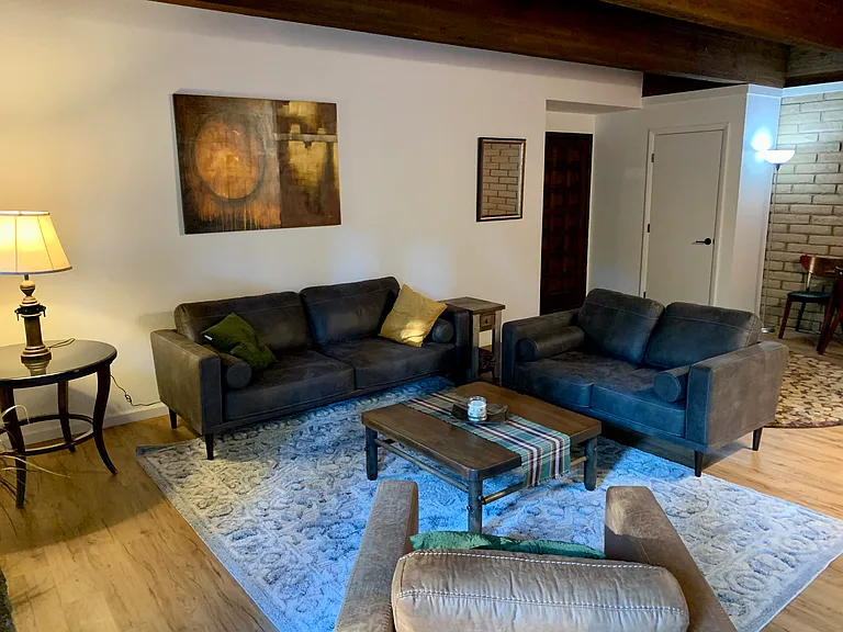 120 Country Club Dr #29 — Photo 4
