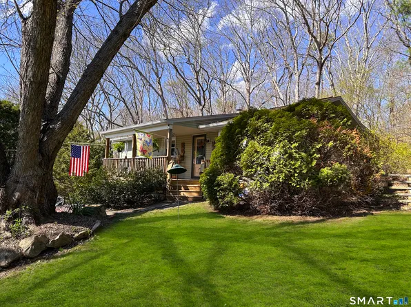 34 Robert Avenue, Killingly, CT 06239