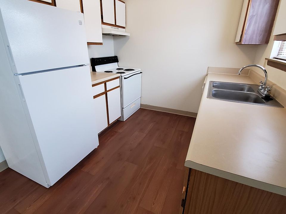 1st image of 6178 Applegrove Ln