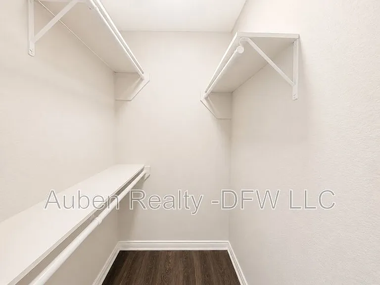 7716 Sable Ln — Photo 15