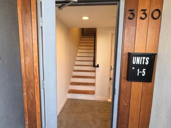 330 W Bonita Ave #2, Claremont, CA 91711