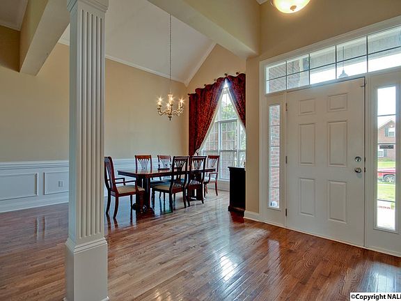 2nd image of 7010 Pinyon Pine Ln SE