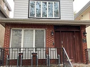 1070 E 27th St, Brooklyn, NY 11210