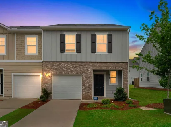 3541 Condor Ct SW, Atlanta, GA 30331