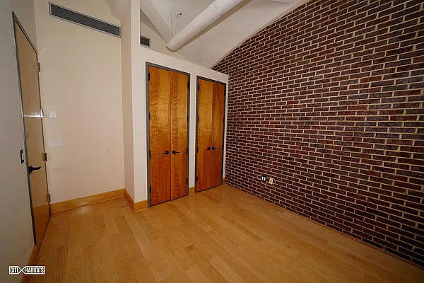 Rented by Citi Habitats | media 14