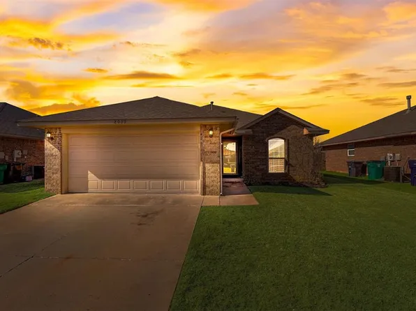 8009 Dawn Cir, Oklahoma City, OK 73135