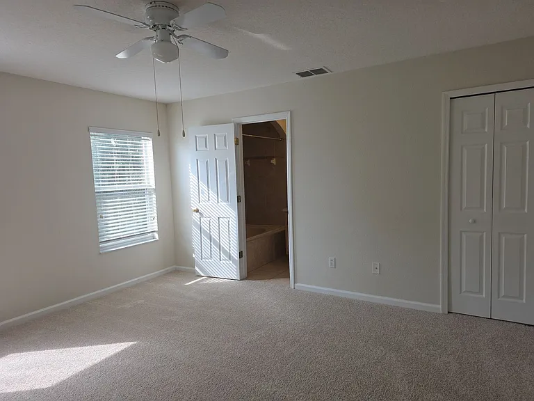 16661 Cedar Crest Dr — Photo 27