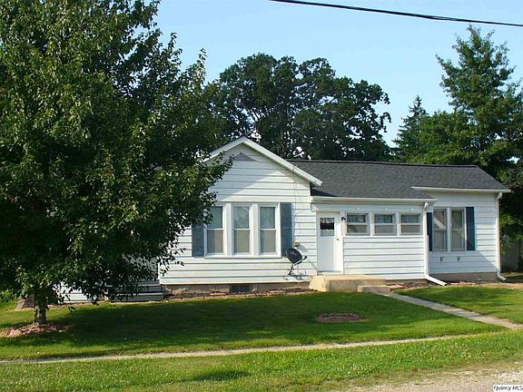 Home for Sale in CampPoint, IL $59,900