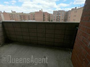 65-84 Austin St #R4, Rego Park, NY 11374