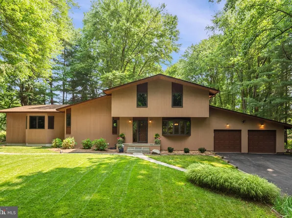 209 Bryants Nursery Rd, Silver Spring, MD 20905