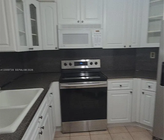 9437 Fontainebleau Blvd #202 — Photo 53