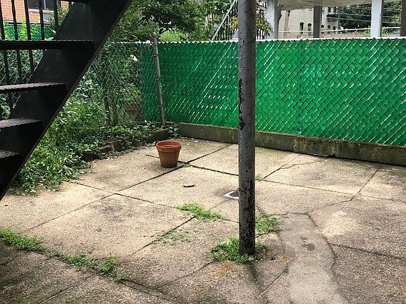 5th image of 31-39 32nd St #2