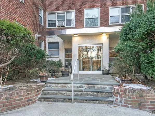 1234 Midland Ave #5F, Bronxville, NY 10708