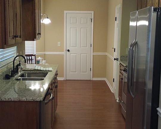2nd image of 107 Shelly Ln