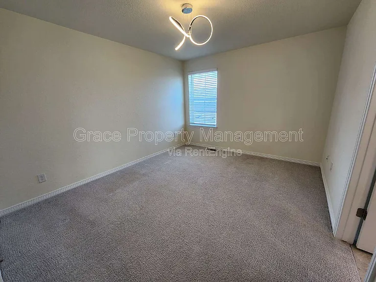 808 Byrd Dr — Photo 20