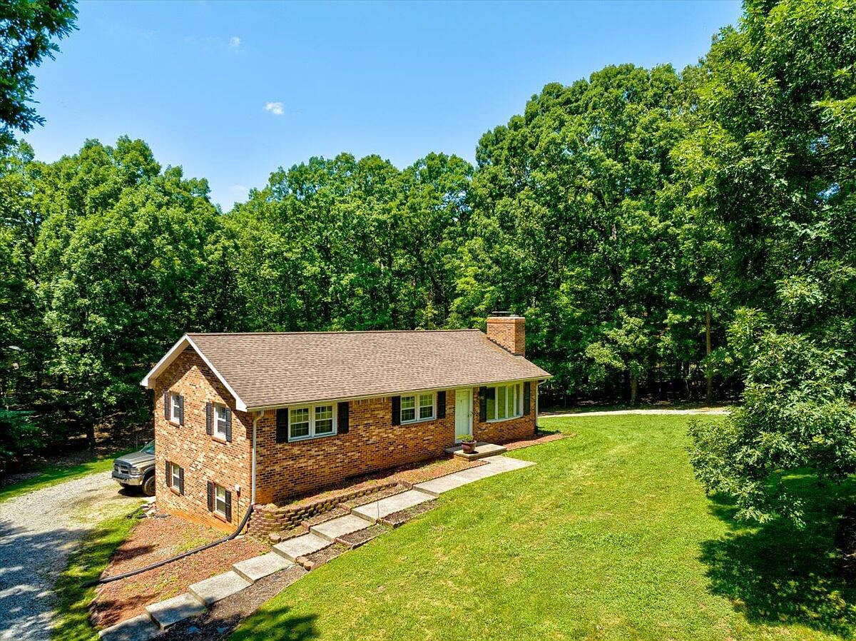 2835 Edwardsville Rd, Hardy, VA 24101 Zillow