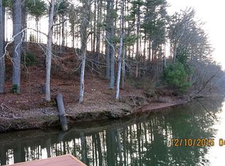 2656 Waterside Blvd NW, Valdese, NC 28690