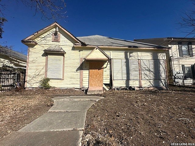 1st image of 1107 Burnet