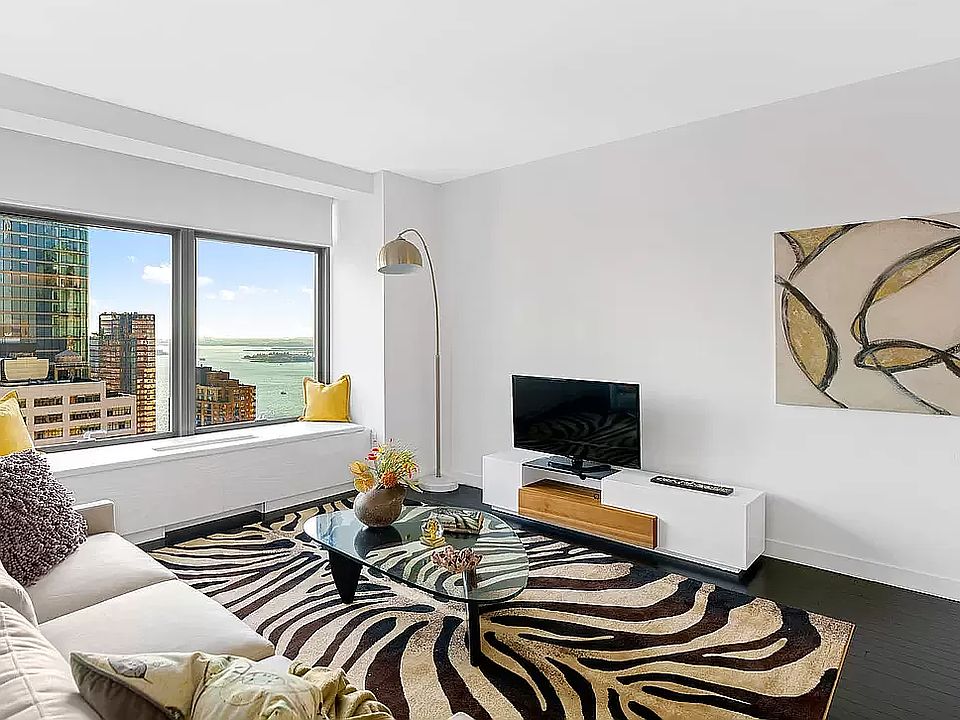 1st image of 123 Washington St APT 34G