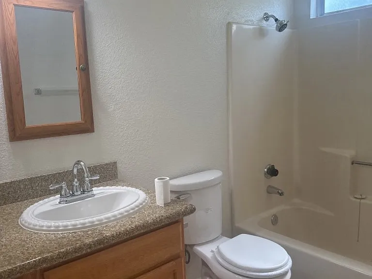 16784 Sultana St #4 — Photo 10