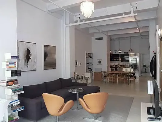 Rented by Aventana | media 93