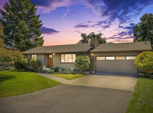 24008 E Railroad Ave, Otis Orchards, WA 99027