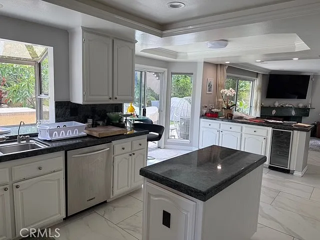 5860 Vista Del Mar — Photo 9