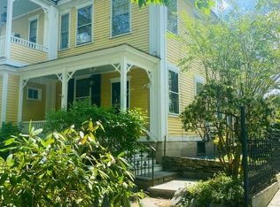 68 Union St #1W, Bristol, RI 02809