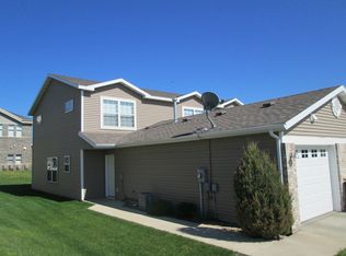 3230 Portage Cir NW, Rochester, MN 55901