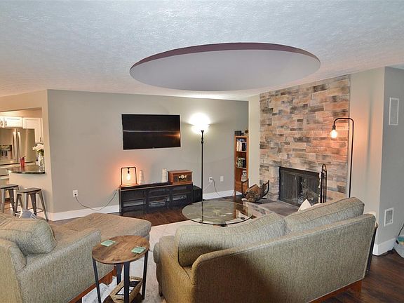 5th image of 675 Leland Dr