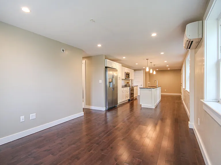 137 York St — Photo 16