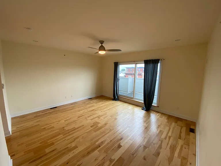 1858 Frankford Ave #B — Photo 18