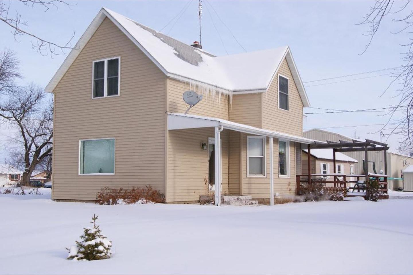 220 Prairie Ave N, Brooten, MN 56316 Zillow