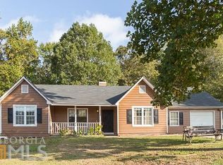 195 Lone Oak Dr, Senoia, GA