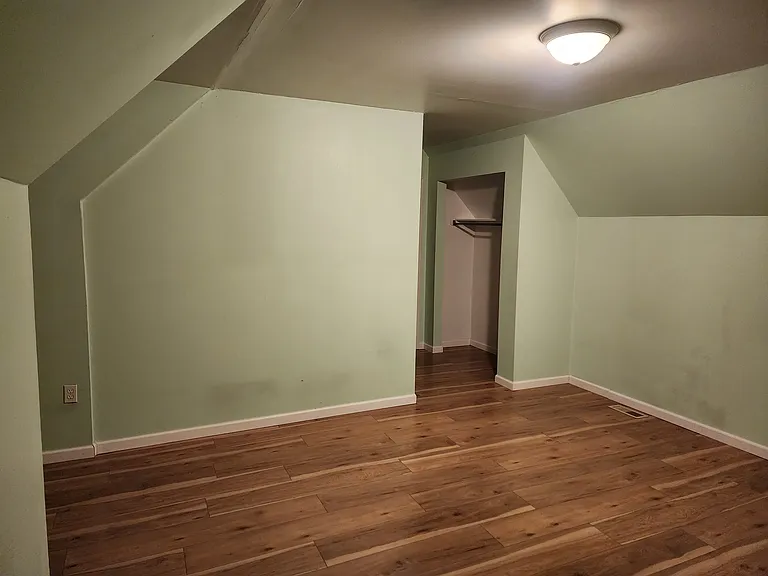 5703 Stone Ave — Photo 5
